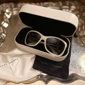 MARC JACOBS Ladies Sunglasses